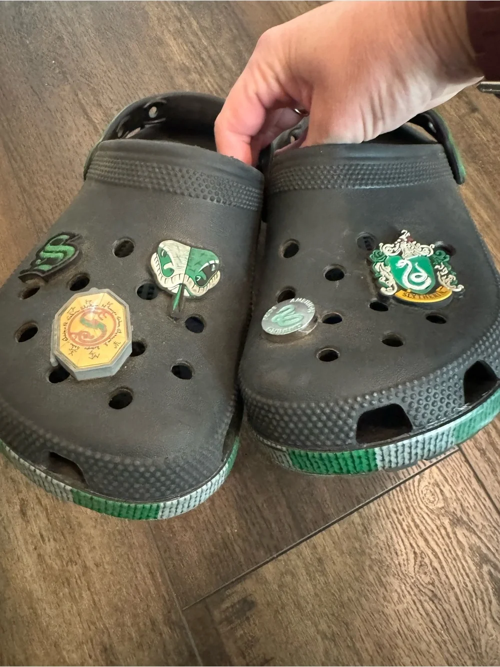 Big kids size 5 Harry Potter Slytherin crocs